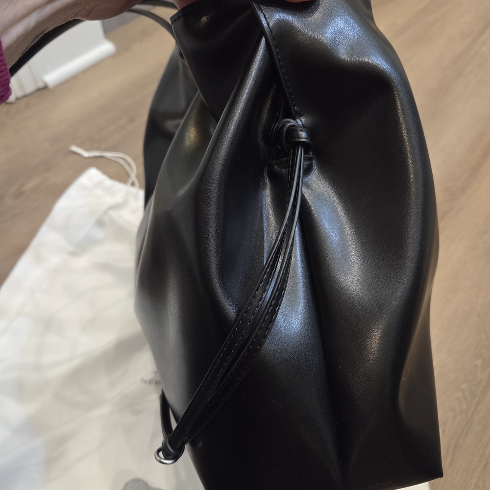 ELLA NATUURA™ DRAWSTRING TOTE - Picture 5 of 9